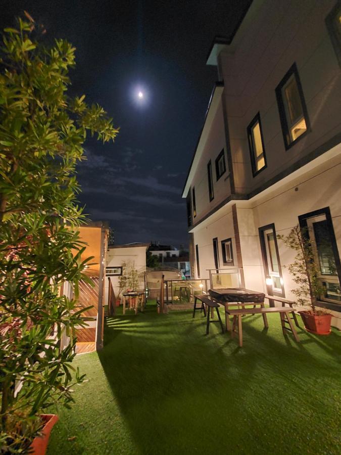 Stone Home Bed And Breakfast T'ai-tung Esterno foto